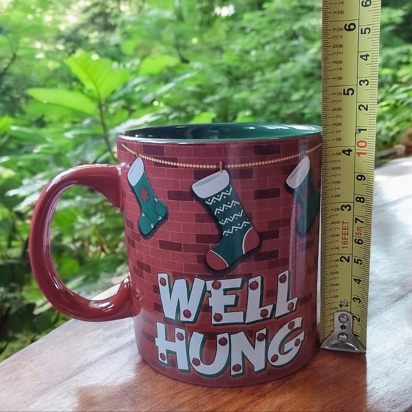 "WELL HUNG" Silver Buffalo 20oz.  Ceramic Funny Christmas Mug - Picture 6 of 6